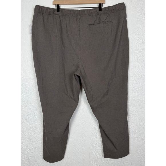 Old Navy Billie High Rise Comfort Waistband Straight Leg Trouser Pant NWT 3X - Picture 3 of 5